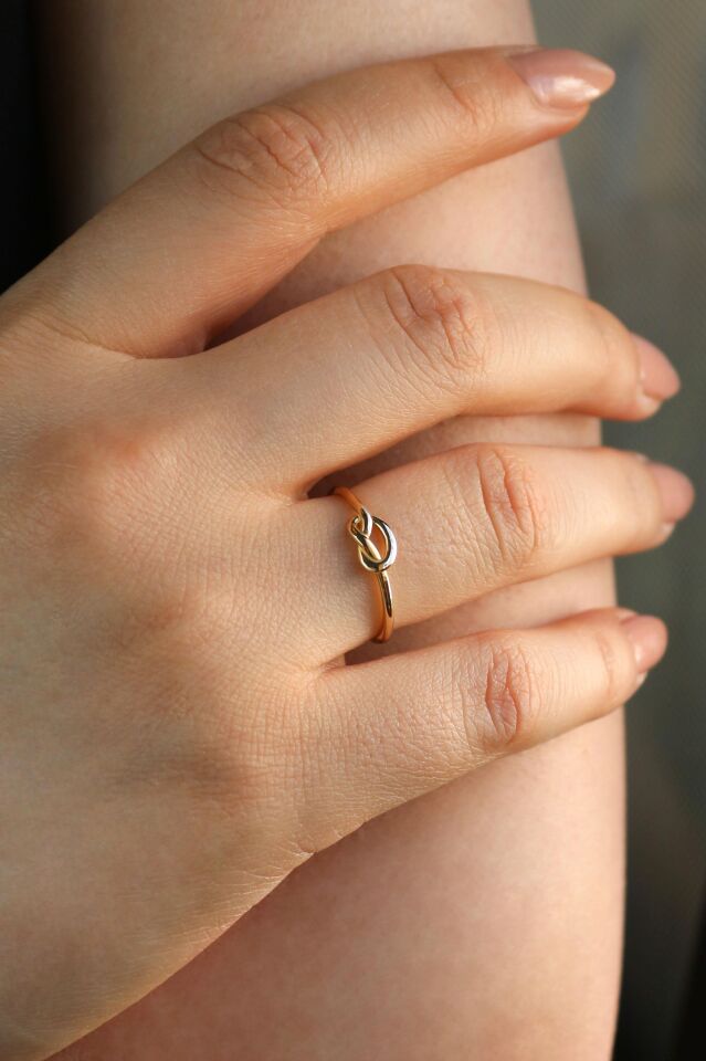 Aşk / Şubat Düğümü 14 Ayar Sarı Altın Yüzük