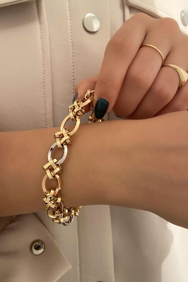 Oval Halkalı Üç Renk 14 Ayar Altın Bileklik