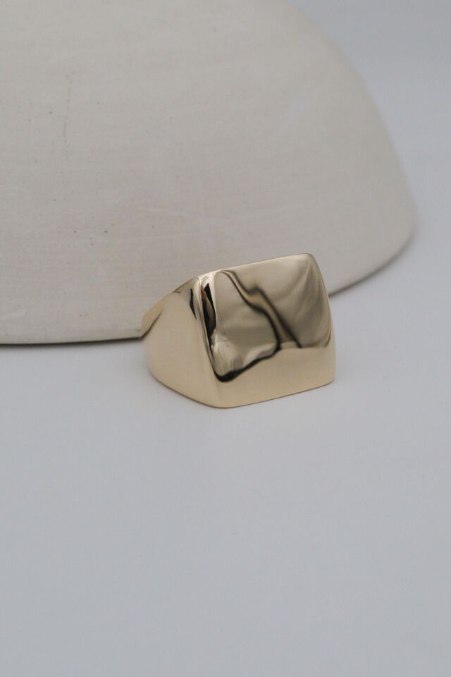 Büyük Ekran Aynalı 14 Ayar Altın Yüzük