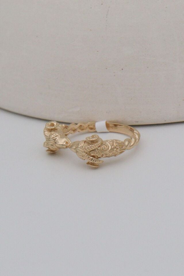 Çift Koç Başlı 14 Ayar Altın Yüzük