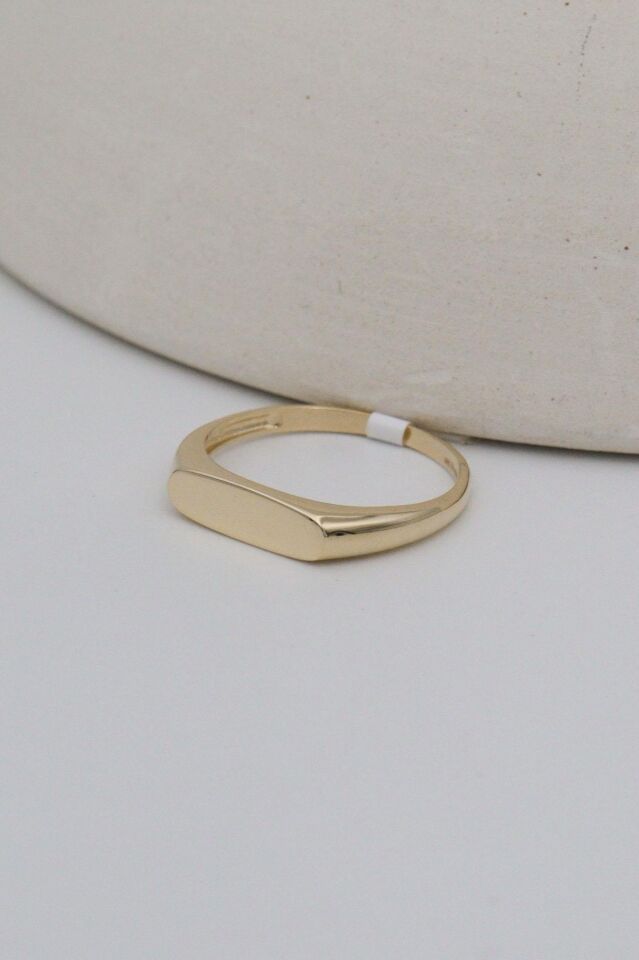 Dar Oval 14 Ayar Altın Şövalye Yüzük