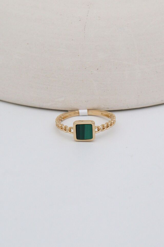 Kare Yeşil Taşlı 14 Ayar Altın Yüzük