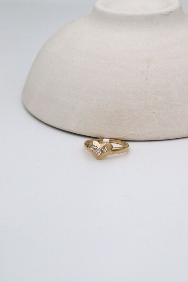Dağınık Baget Taşlı 14 Ayar Kalp Yüzük