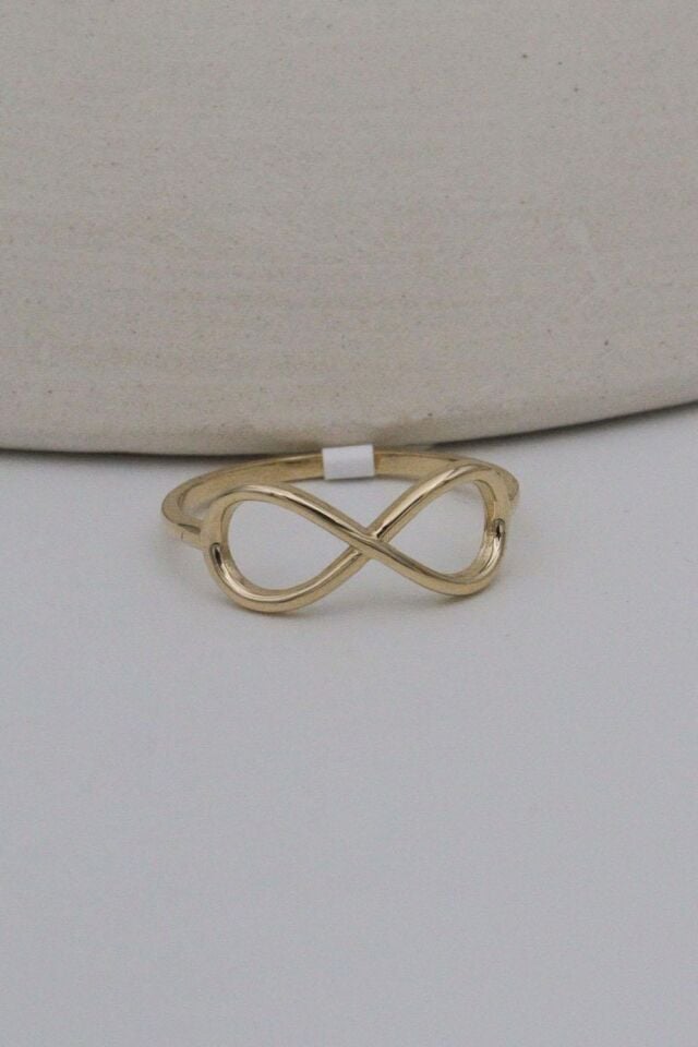 14 Ayar Altın Sonsuzluk Yüzük