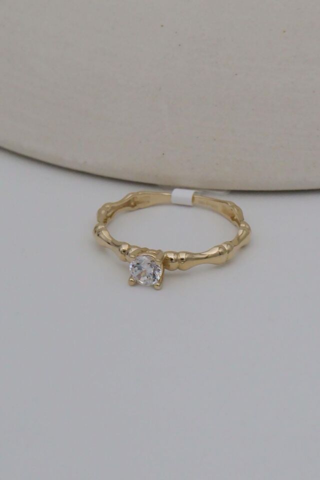 Yanları Kemik Tektaş 14 Ayar Altın Yüzük