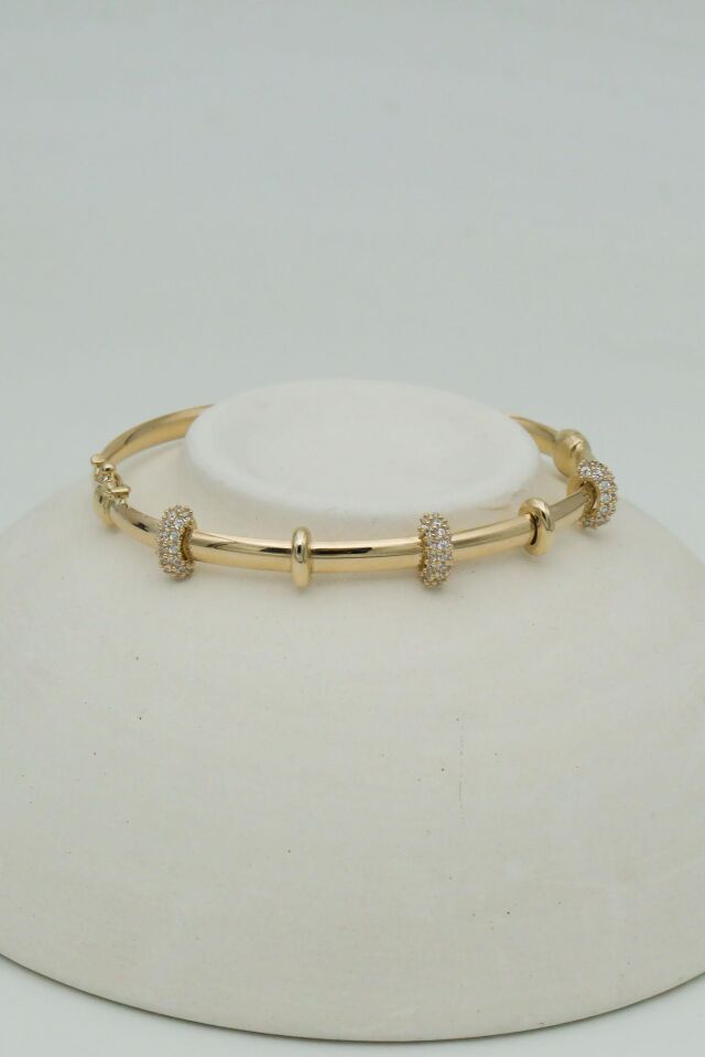 Dikey Taş Şeritli 14 Ayar Altın Boru Kelepçe